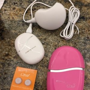Clarisonic Opal with Charger and Applicators